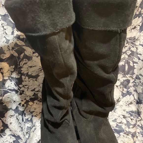 Black Suede Knee High Boots - NWT - Picture 6 of 12